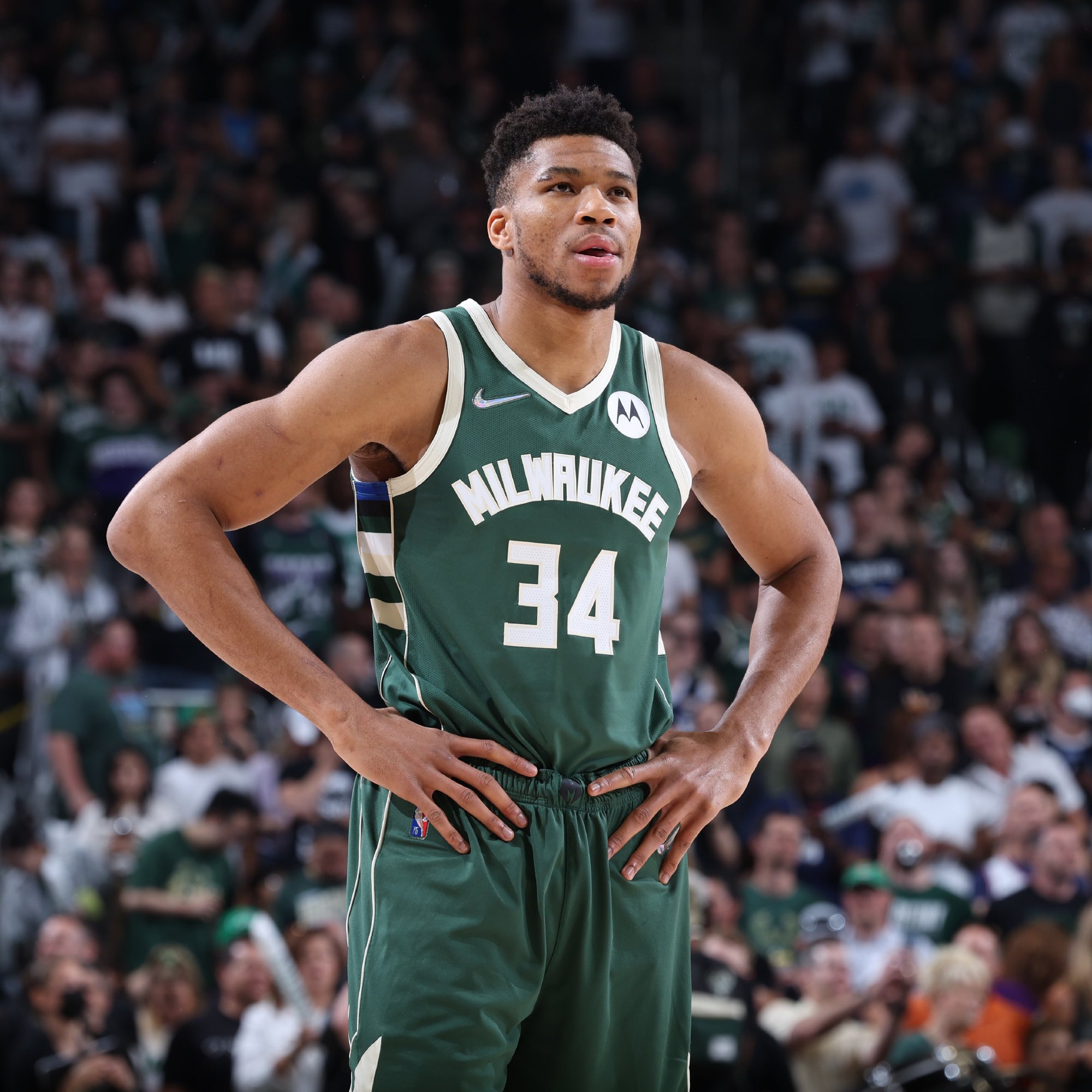 NBA战报：马克西22分9板7助，76人115-103击败篮网