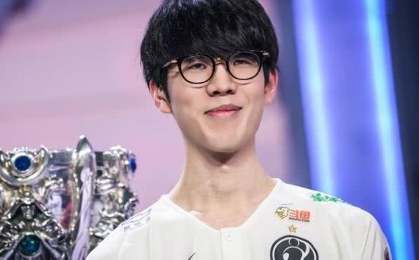 HLTV数据年度最佳阵容，CIS选手统治级霸榜